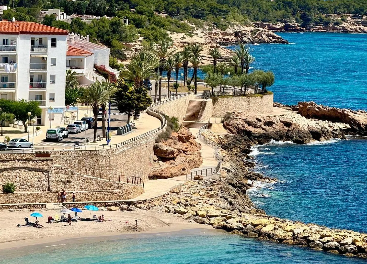 Charming Sea Front 3 Bedroom Apartment - Incredible Views! L'Ametlla de Mar